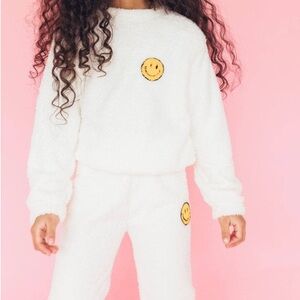 Lola & The Boys Bright Smile Patch Fuzzy Set size 6 in White